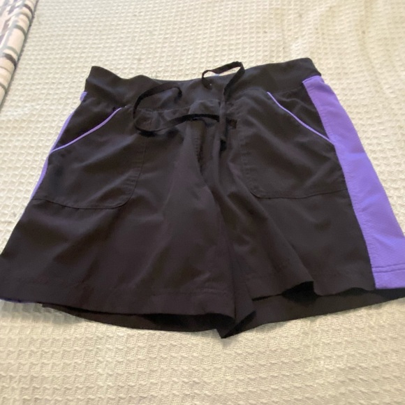 4 Pairs Tek Gear DryTek Shorts Medium New with and without tags. - Picture 4 of 4